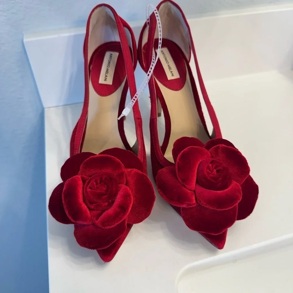 Ester Velvet Elegant Red Puff Rose Women's Heels by Antonio Melani- Size 5.5M